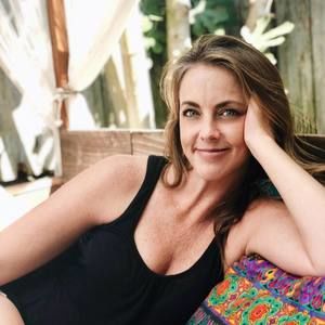 Meet your Posher, Alisa